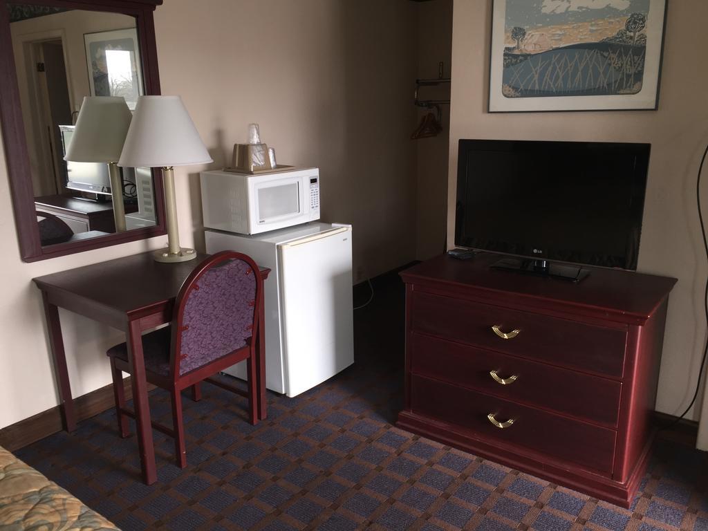 Eldon Inn Екстериор снимка