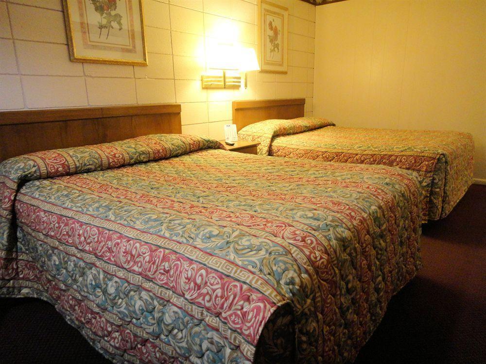 Eldon Inn Екстериор снимка